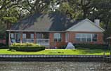 Photo of a home on the St. Johns River